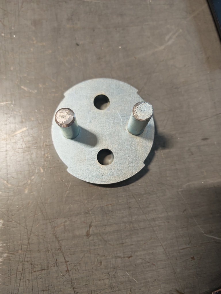 END PLATE, TWO PINS