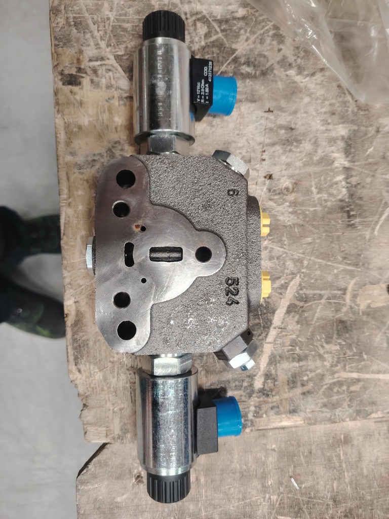 4. Section, extension, HC-D3M