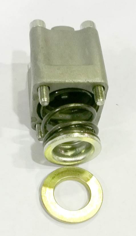 SPOOL RETURN ACTION HC-D4 320704009