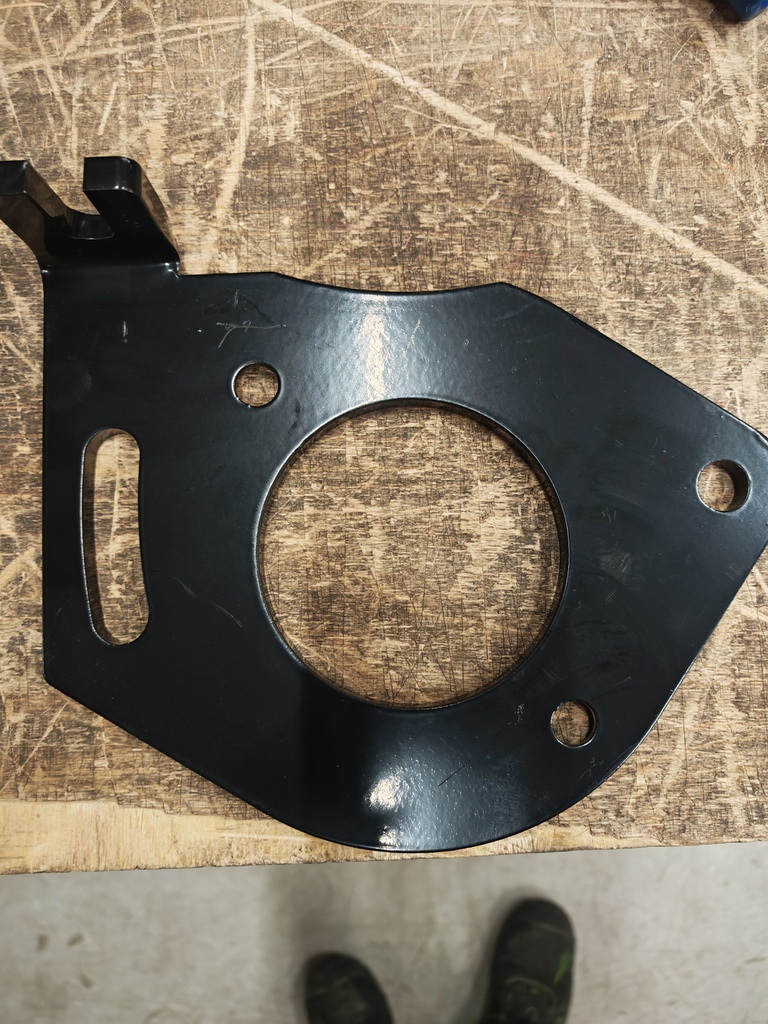 FASTENER, PUMPPU