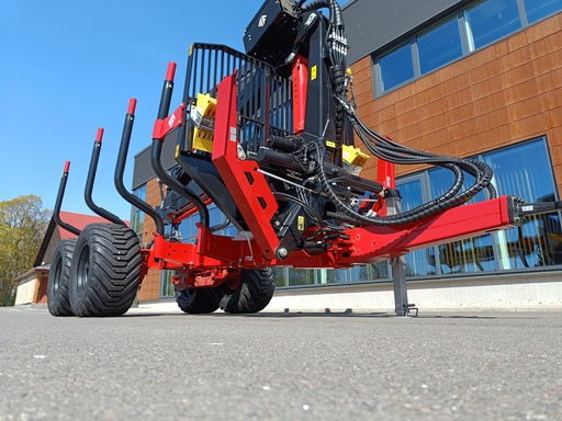 FT13 Metsäperävaunu